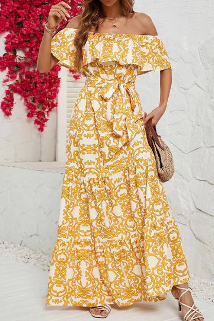 CM | Maxi vestido de manga corta con hombros al descubierto y estampado de volantes