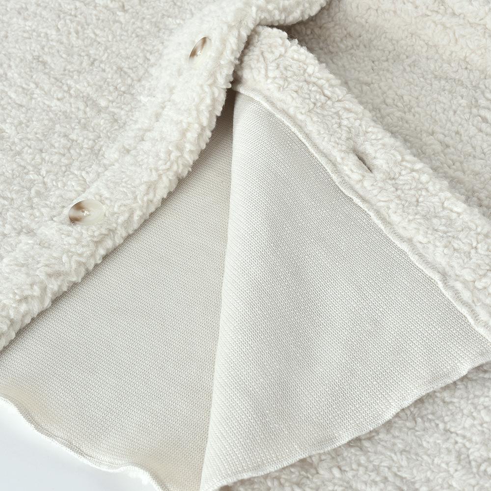 CM | Chaqueta de invierno relajada y atemporal