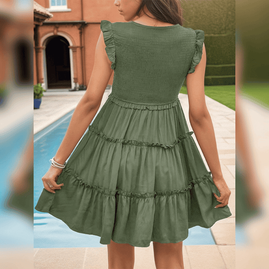 CM | Mini vestido verde relajado con volantes para tus vacaciones de verano