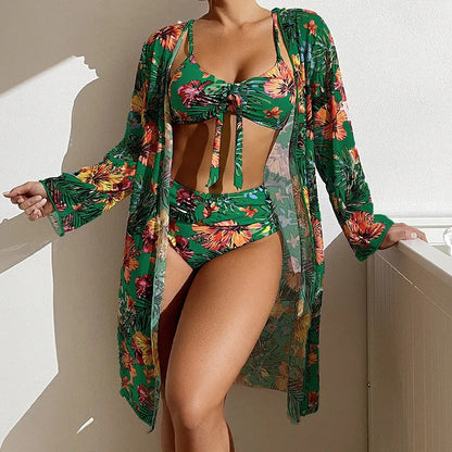 CM | Bikini floral de 3 piezas con toldo