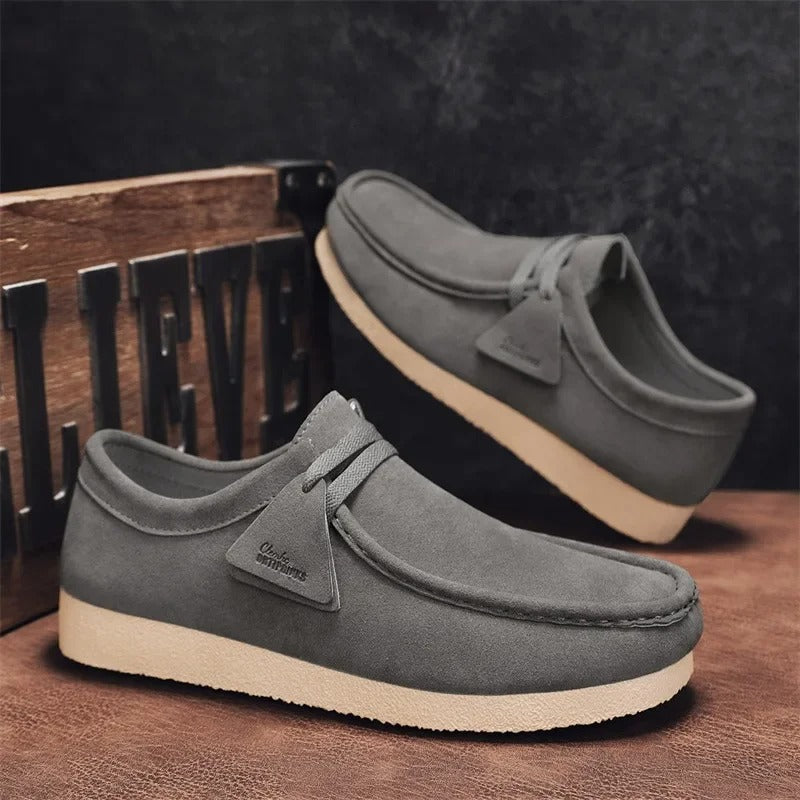 CM | Zapatillas slip-on de ante