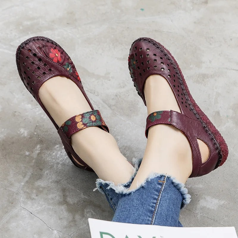 CM | Zapatillas con corte floral